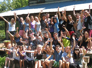 Students in the Friendship Family Program posing for a picture together